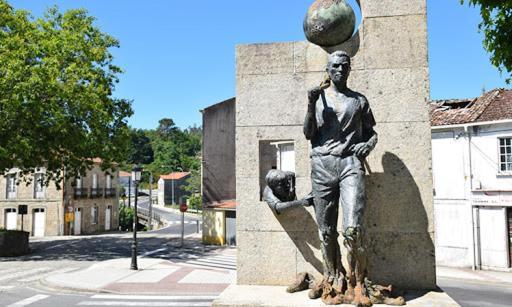 Casa De La Abuela En El Camino De Santiago A Finiesterre Negreira Exteriör bild