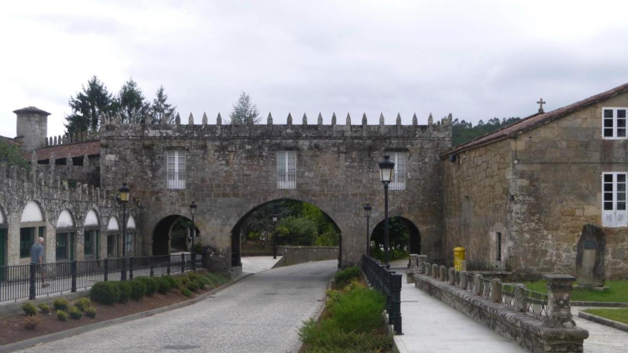 Casa De La Abuela En El Camino De Santiago A Finiesterre Negreira Exteriör bild